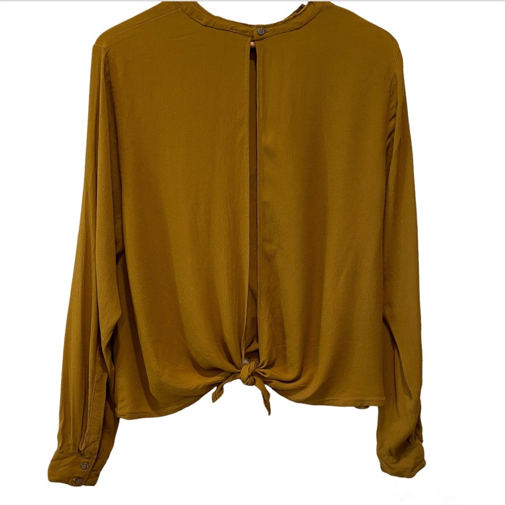 Olivaceous Tie Back Blouse Top - Picture 2 of 11